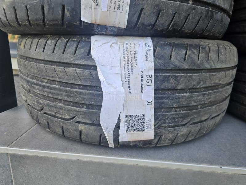 Dunlop 225/45 R19 Letnja