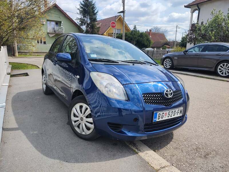 Toyota Yaris 