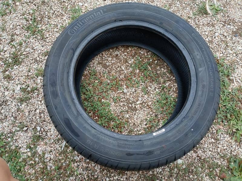 Continental 195/55 R16 Letnja