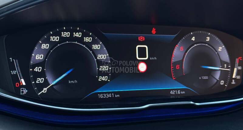 Peugeot 3008 1.5 BlueHDi LED/2020