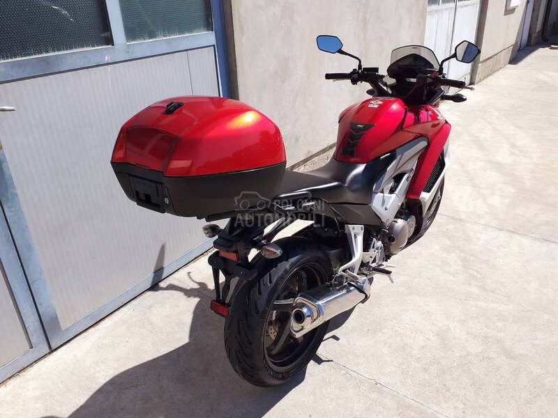 Honda VFR 800 X CrossRunner
