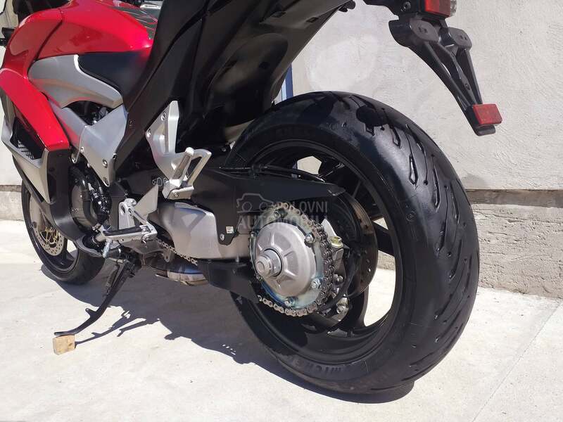 Honda VFR 800 X CrossRunner