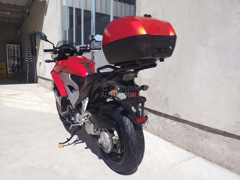 Honda VFR 800 X CrossRunner