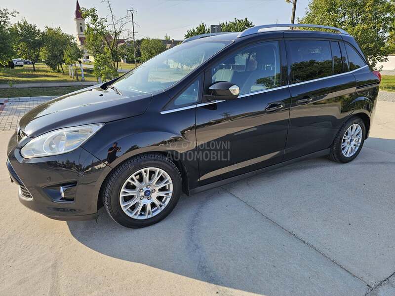 Ford C-Max TITANIUM