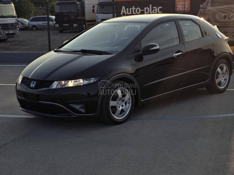 Honda Civic 1.4i 5DR Svajc