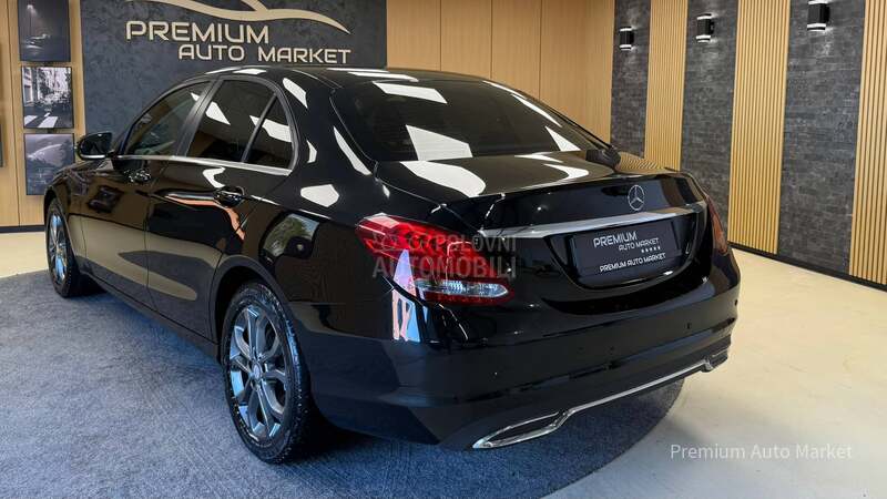 Mercedes Benz C 220 //2.2D/KAM//FUL