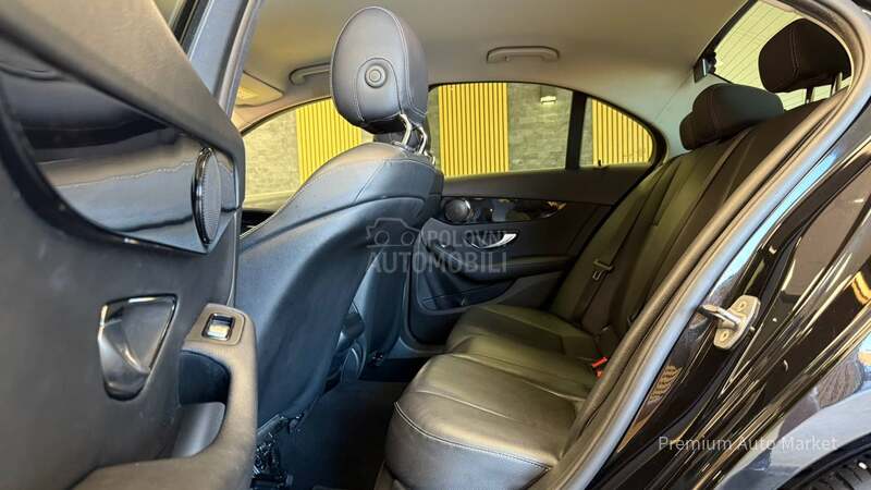 Mercedes Benz C 220 //2.2D/KAM//FUL