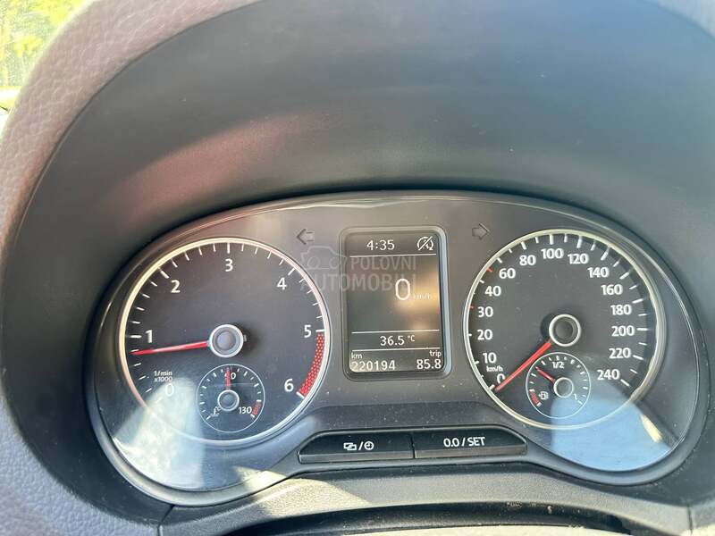 Volkswagen Amarok teretno