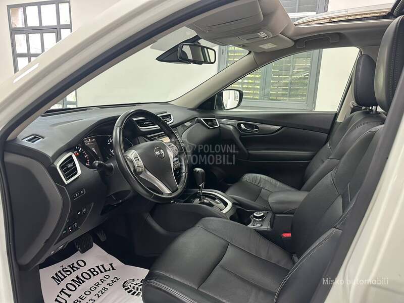 Nissan X-Trail 2.0 DCI Pano Kam 360