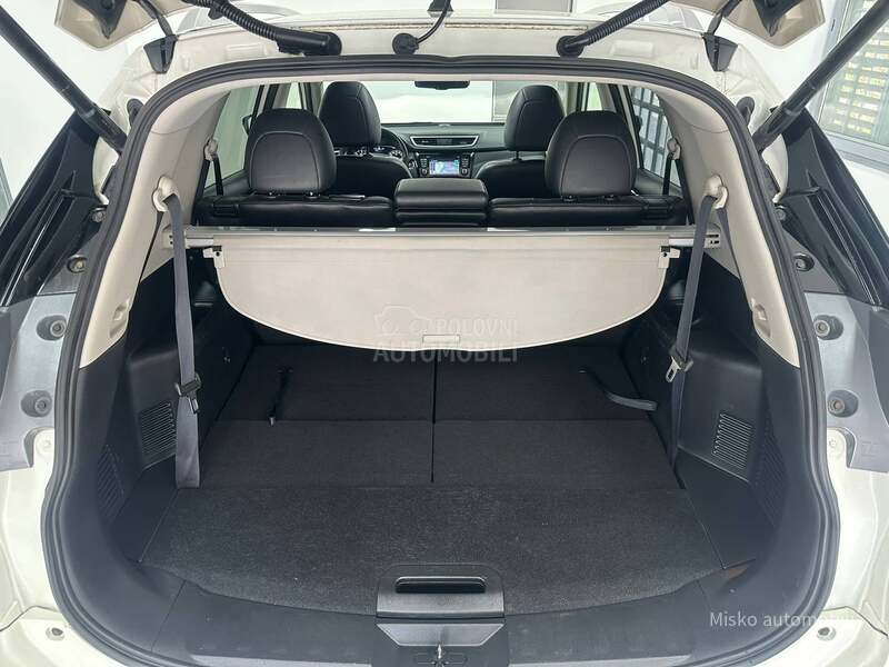 Nissan X-Trail 2.0 DCI Pano Kam 360