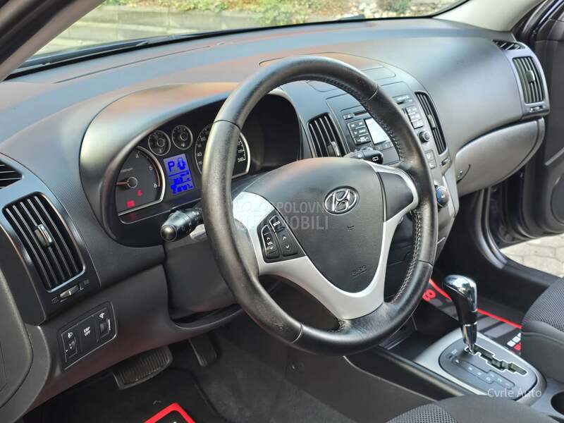 Hyundai i30 1.6 CRDI 16V N0V N0V