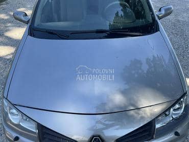 Hauba siva TEC66 za Renault Megane od 2002. do 2008. god.