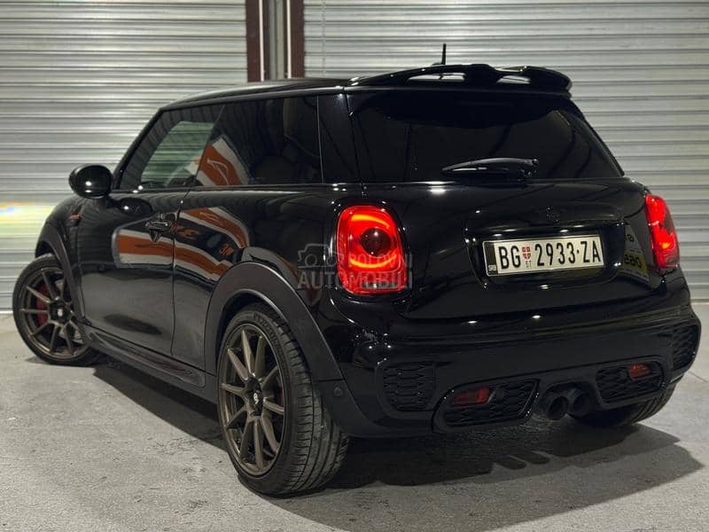 MINI John Cooper Works JCW