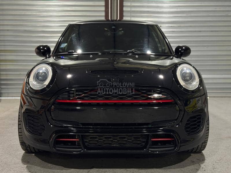 MINI John Cooper Works JCW