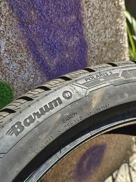 Barum 205/45 R18 Zimska