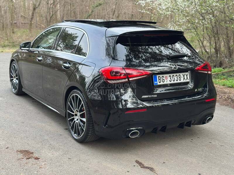 Mercedes Benz A 35 AMG Pano/HuD/Burmaster