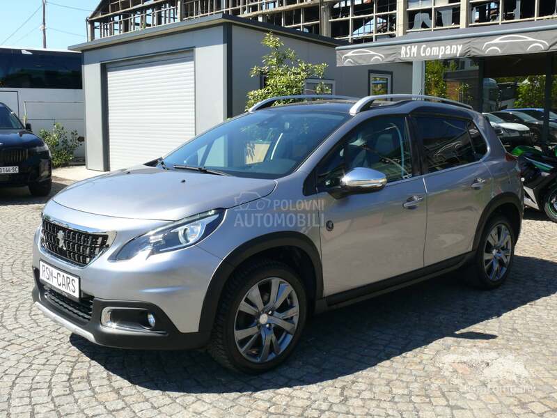 Peugeot 2008 1.2 CROSSWAY/PANO