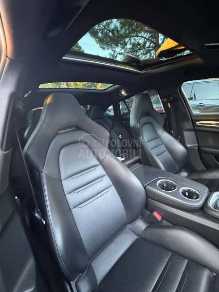 Porsche Panamera 4s executive