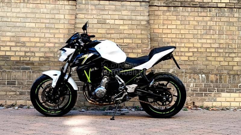 Kawasaki Z650 Z 650 er6n A2