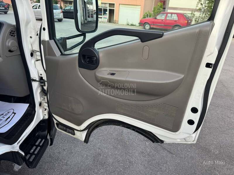 Nissan CABSTAR b kat. 3.5t