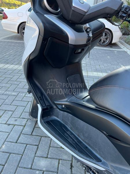 Yamaha Xmax X max 250R abs TOP