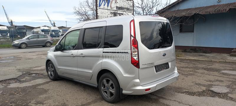 Ford Tourneo Connect 1.5 TDCI