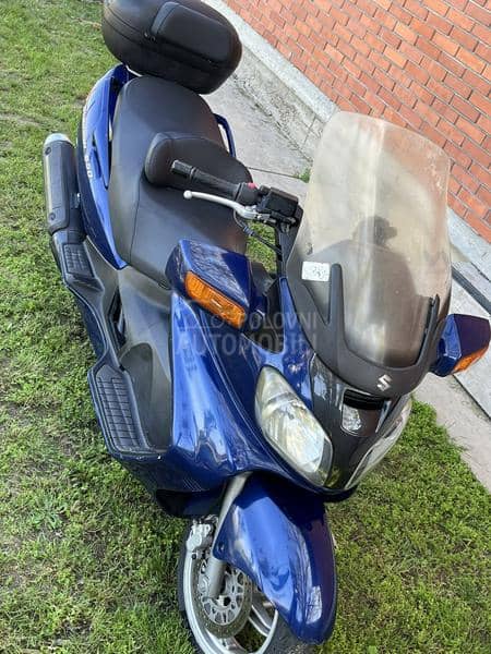 Suzuki Burgman 650