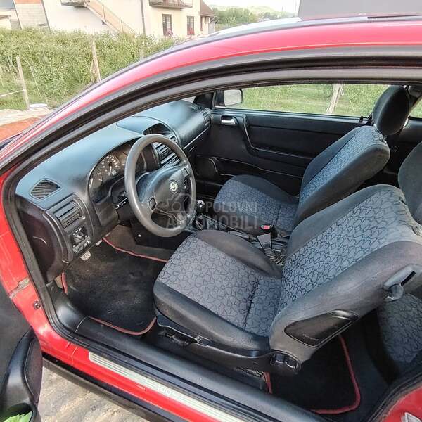Opel Astra G 