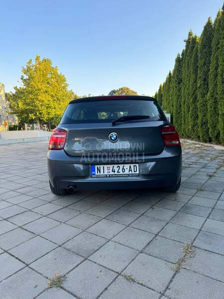 BMW 120 