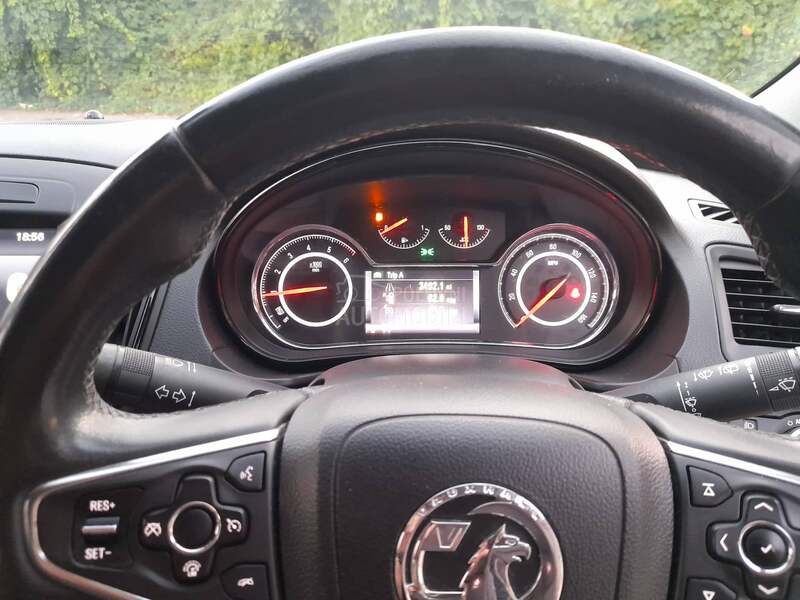 Opel Insignia 2.0cdti