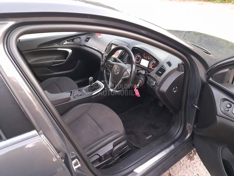 Opel Insignia 2.0cdti
