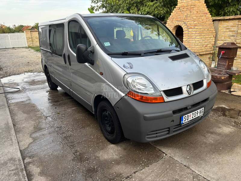 Renault Trafic 