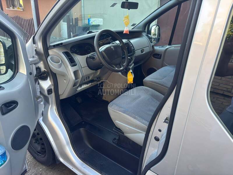 Renault Trafic 