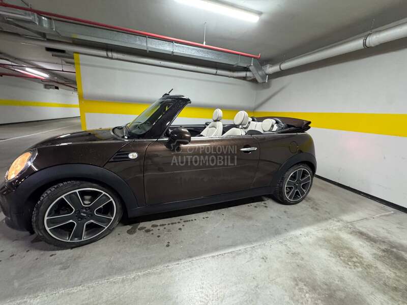 MINI Cooper 1.6