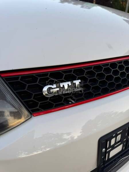 Volkswagen Polo GTI-LOOK/0RG.K.M/