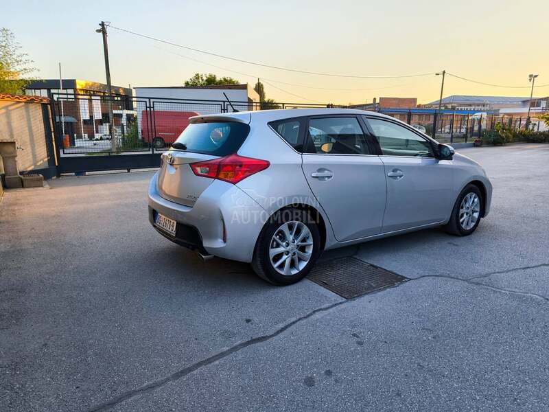 Toyota Auris 2.0 D4D
