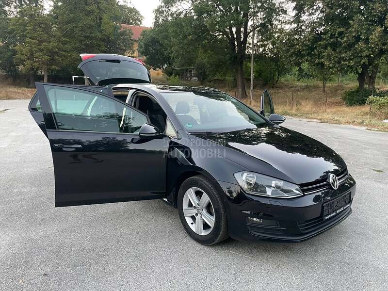Volkswagen Golf 7 12 bez
