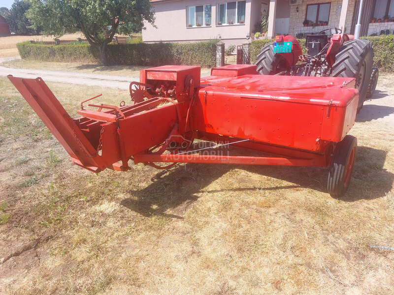 Massey Ferguson 105