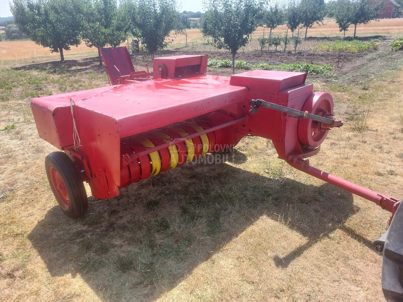 Massey Ferguson 105
