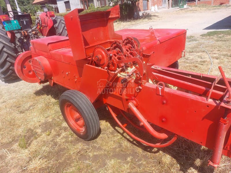 Massey Ferguson 105