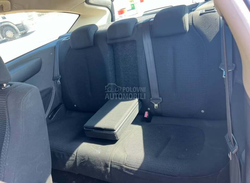 Citroen C4 1.6 16v Coupe