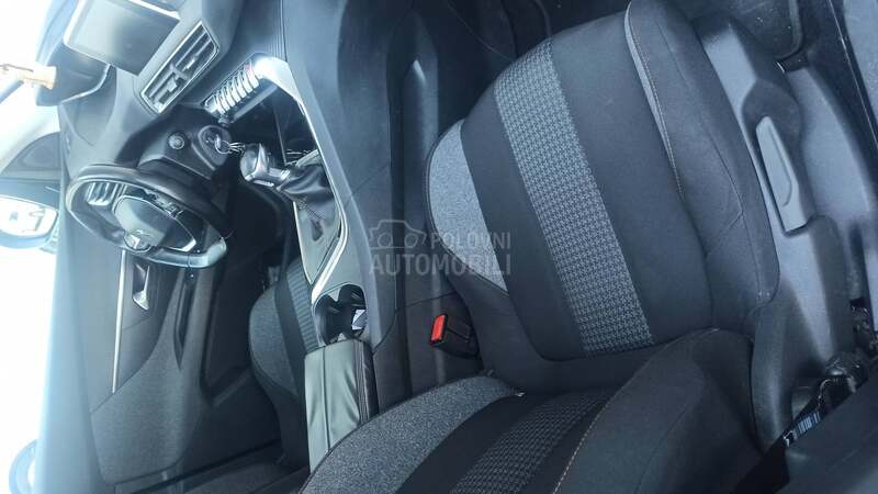 Peugeot 3008 Peugeot 3008 1.6 HDI
