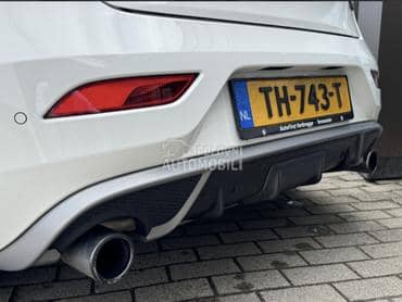 Branik design v40 za Volvo V40 od 2013. do 2018. god.