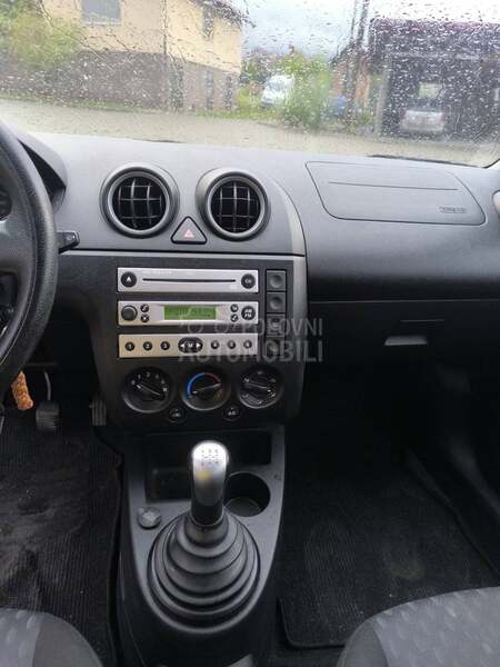 Ford Fiesta 1.4 trend