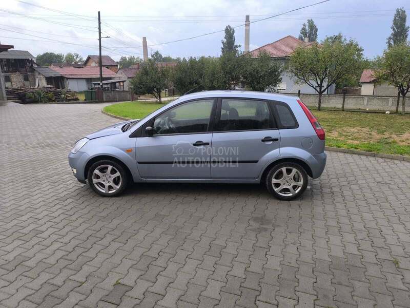 Ford Fiesta 1.4 trend