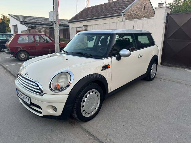 MINI Clubman D