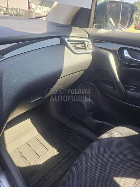 Nissan Qashqai 1.6 Autom
