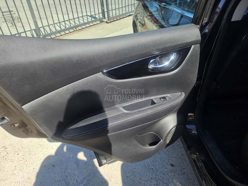 Nissan Qashqai 1.6 Autom