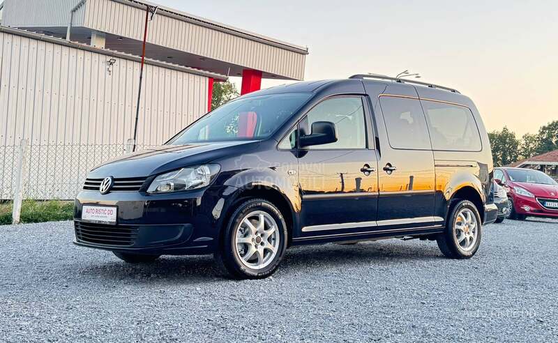 Volkswagen Caddy MAXI 7 SED NA-VI T0P