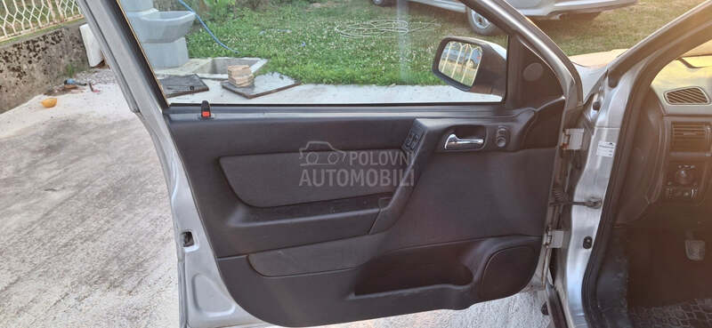 Opel Astra G 2.0 DTI